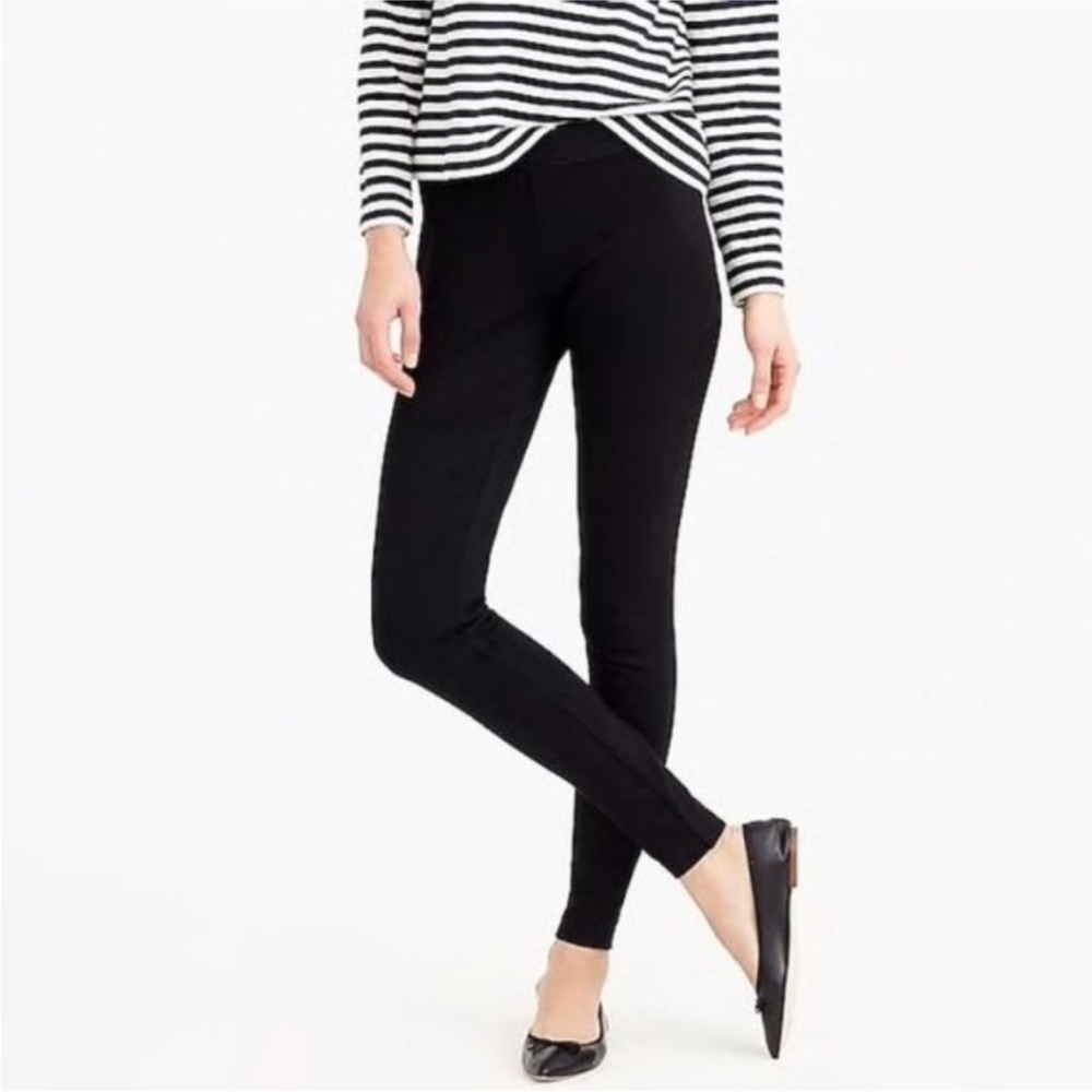 J. CREW Pixie black legging with zipper on the‎ back Size 6R